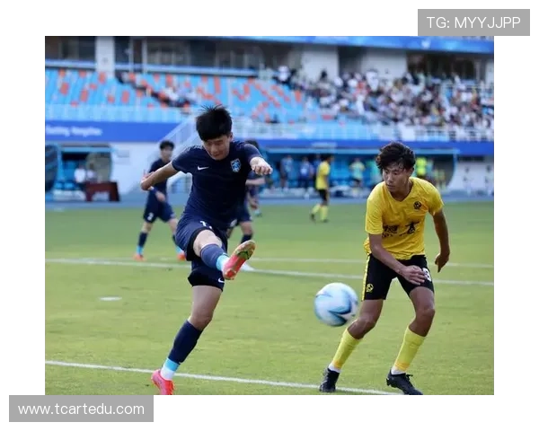 杭州足球队在足球团队协作排行榜中荣获第六名展现出色团队精神与实力